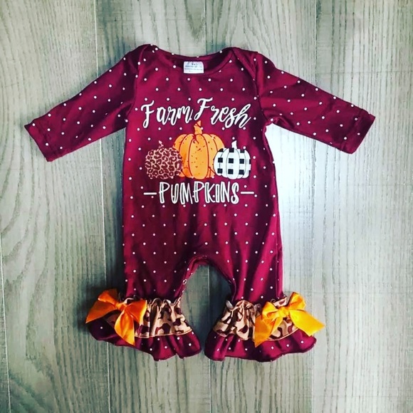Other - Burgundy Polka Dot Pumpkin Outfit